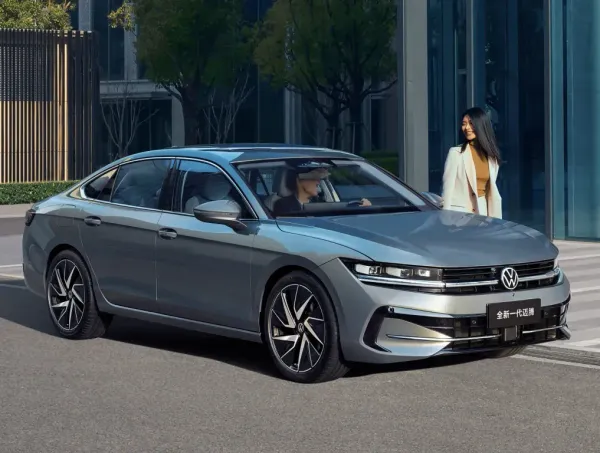 폭스바겐이 테슬라 제쳤다? 비중국 전기차 시장 "1위 등극" 비밀